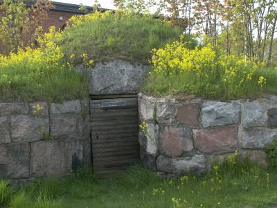 Oil storage