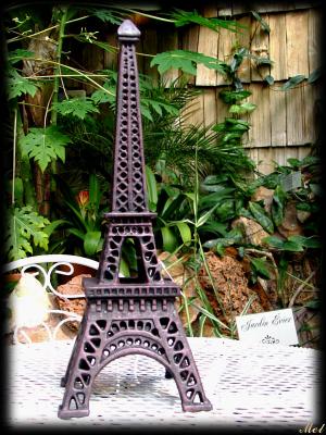 Eiffel Tower.jpg(374)
