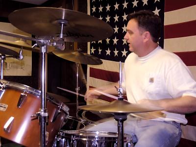 Oly Nickname: Drummer (AKA Sticks, David)
Area of the World: Maryland, (USA)
Camera Model(s): Olympus C8080WZ, Canon 250D close-up lens, +1, +2, +4 diopters and Hoya Filters
Image Software: Photoshop Elements 2, Camedia Master, PanaVue Image Assembler and Helicon
Advice for a newbie: Take a lot of pictures, post them on OTF and change that name!
My Web Gallery: http://www.pbase.com/bluesfish