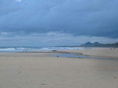 This whole beach could be called 'China Beach' where Marines first landed in VN, there is debate about which part is which, many call the far end, where you can see the bump of Marble Mountain, China Beach, this end they were calling 'My(me) Khe(kay) Beach', my room was $16/night.