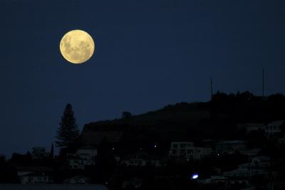 Full Moon Rising over Napier Hill