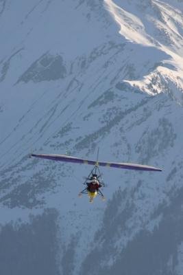 Flying in the Mountains006.jpg