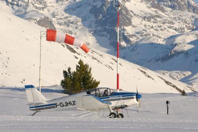 Flying in the Mountains032.jpg