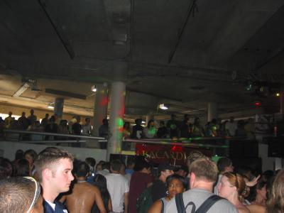 udg crowd2.jpg