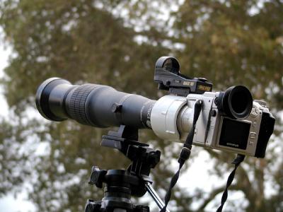 Uzi, Crystalvue, B300, and tracker sight