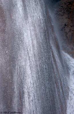 Anisakan Waterfall