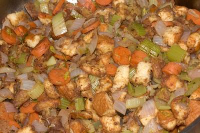 family trad poultry stuffing (large)