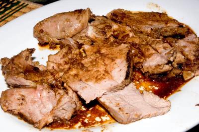 sliced grilled marinated lamb (info)