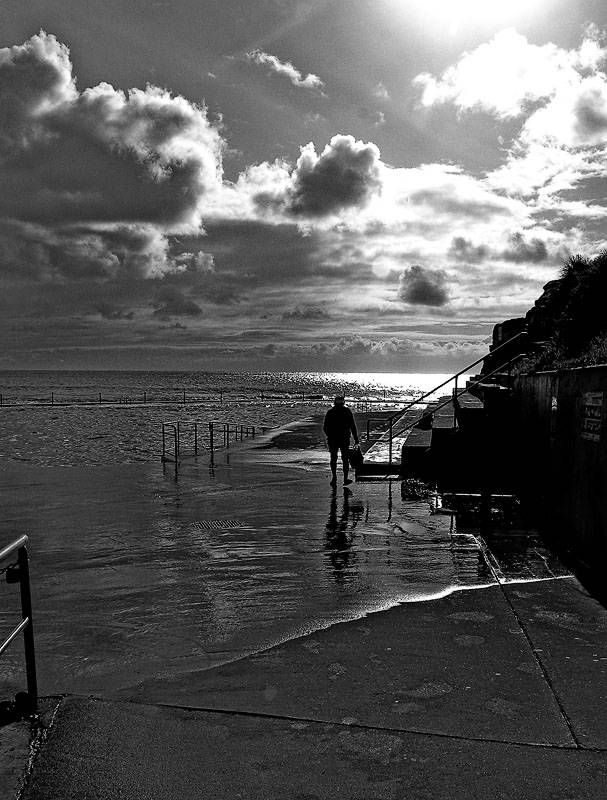 Man at Collaroy Pool - early morning
