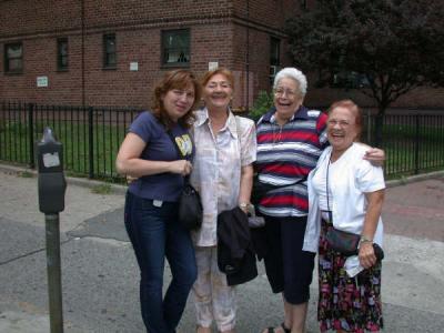 Cesar's sister - Loanis, Loanis' aunt/Magdalena's sister - Teresa Mackliff, Carmen Acosta, Cesar's step-Mom - Magdalena Espinoza .