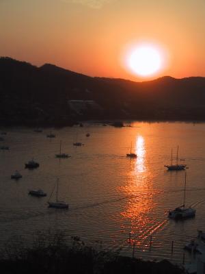 Sunrise in Zihuatanejo, Mexico