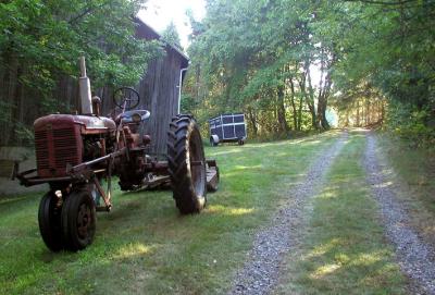 Going up the Popenoes' driveway to the MASHOUT campsite