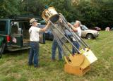 Chuck Popenoe and Bill Ridgley help Bill set up Leanne for a night of stargazing