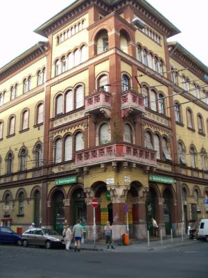 Nice bldg. out by the Keleti train station