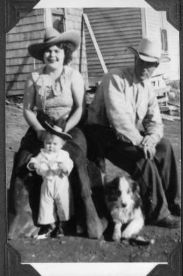 Violet and Leonard with Ramona and dog
