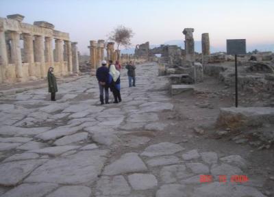 main road of hierapolis.JPG