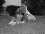 Kayte grass bw