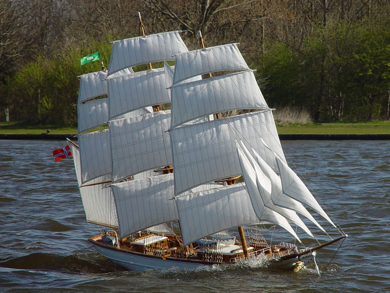 The Clipper Drommen<br>Gearedsoft