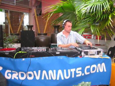 Mike Swells - Groovanauts.com party @ Fairwinds