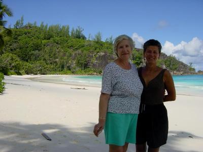 u10/tlmurp84/medium/2238644.Gitane_Rhonda_at_Petite_Anse.jpg