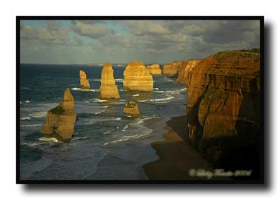 Twelve-Apostles-sunrise.jpg