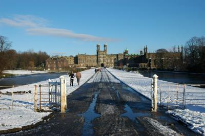 Stoneyhurst College