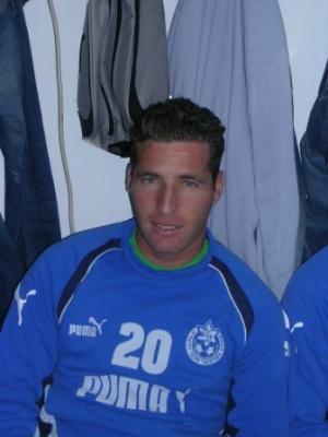 u11/alexg1/medium/37993782.495.jpg