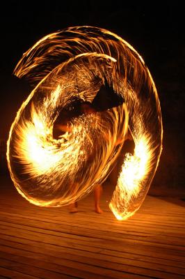 u11/aquaholic2/medium/42877322.FireDanceE1.jpg