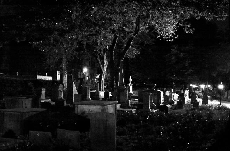 cemetary old city bw Philadelphia