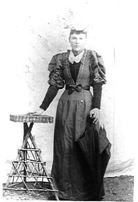 u11/balldee/medium/12363480.GertrudeLewisfix.jpg