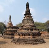 ayuthaya_2stupas P2091504.jpg