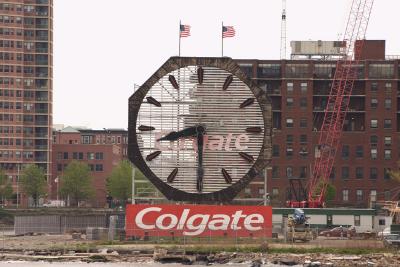 colgate clock 001.jpg
