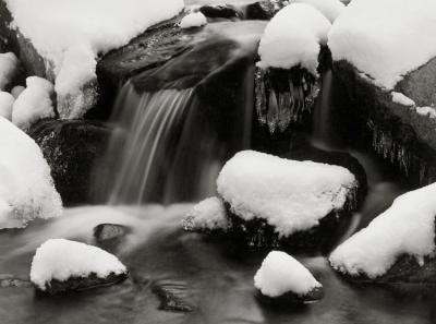 u11/bmcelya/medium/38000596.IceFallsEagleCreek.jpg
