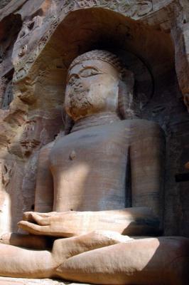 15th C. Jain sculptures
