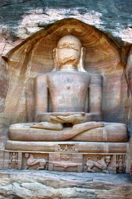 15th C. Jain sculptures