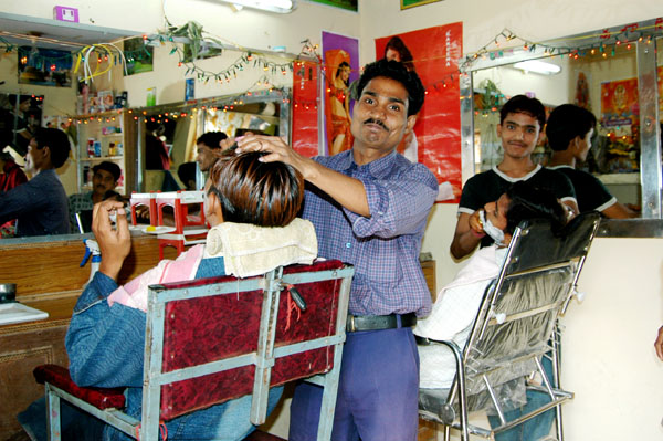Barber shop, old town Gwalior