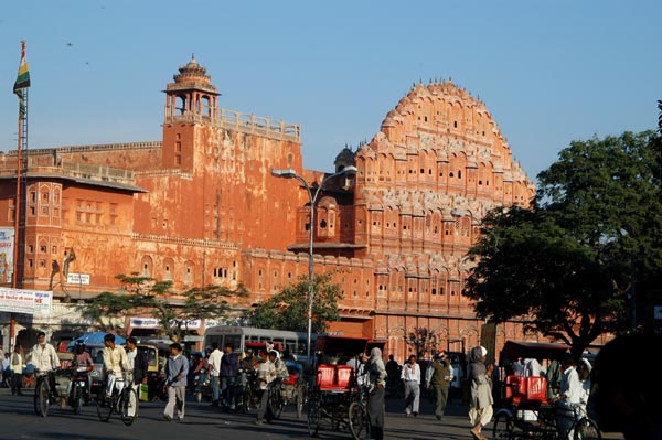 Bari Chaupar, a busy intersection in the center of Jaipur