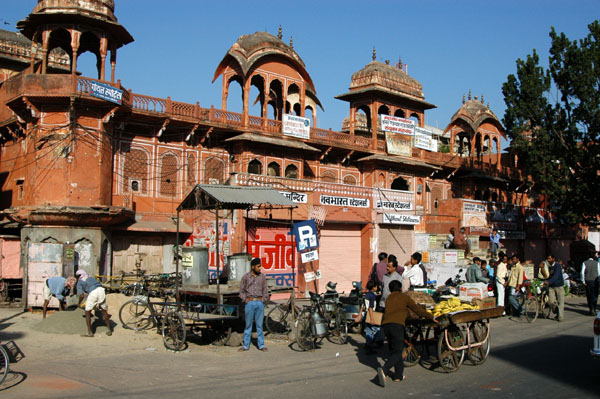 Along Chaura Rasta, Jaipur