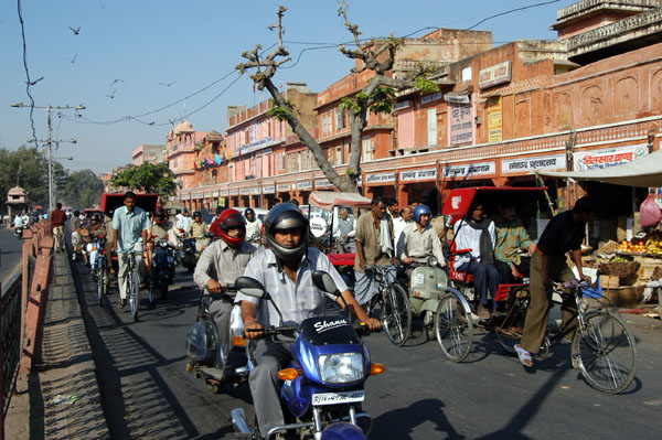 Traffic on Chand Pol Bazar, Jaipur