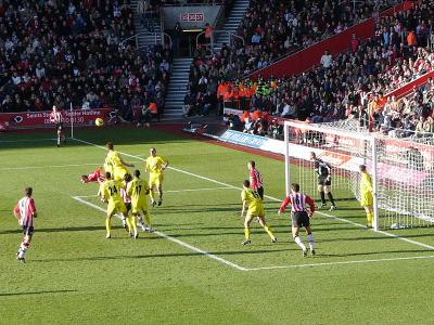 617 Corner kick