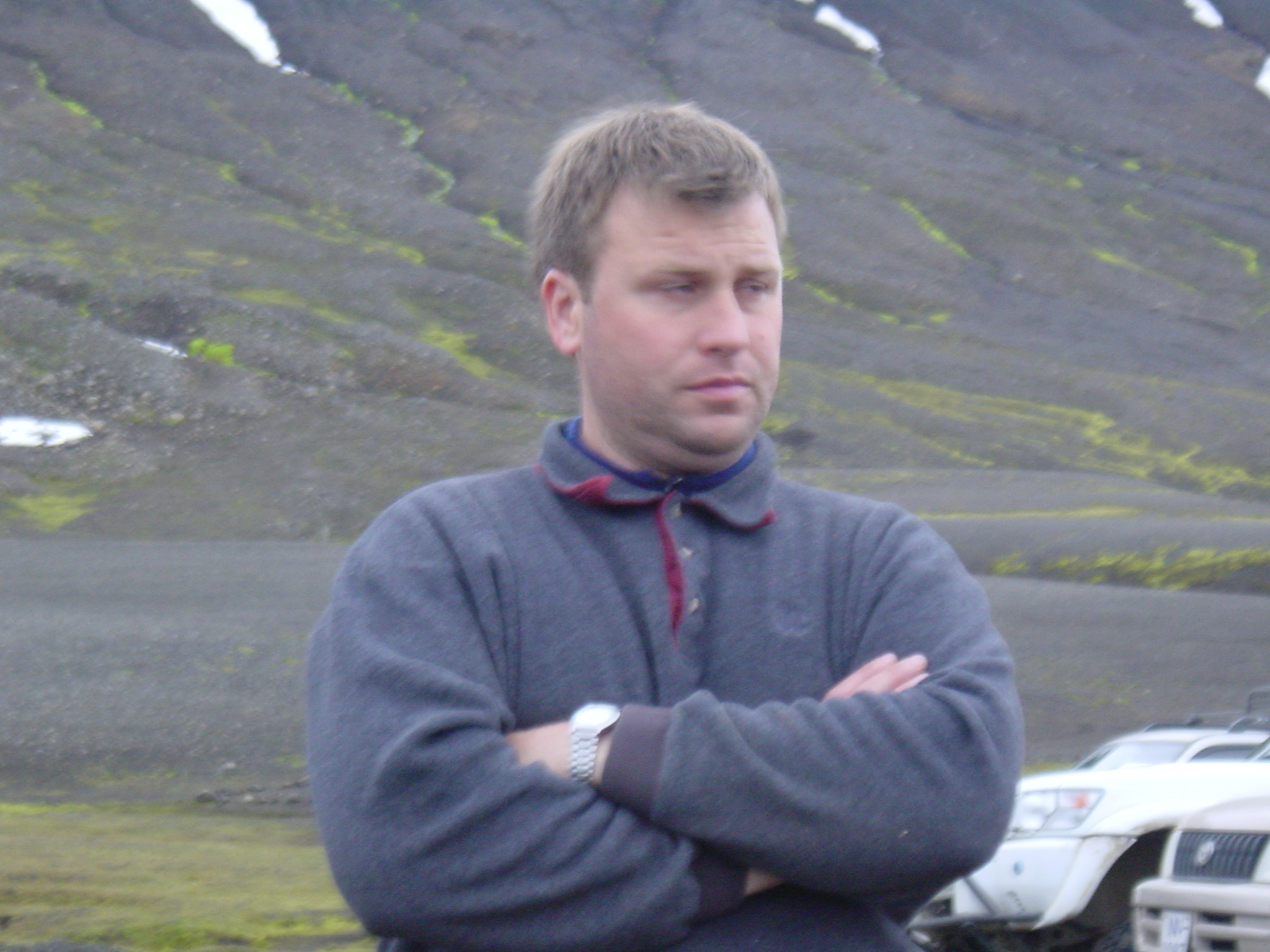 rir Shith, tannlknir og hreindraeftirlitsmaur