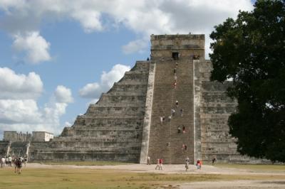 Chichen_CRW_5397.jpg