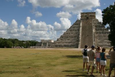 Chichen_CRW_5398.jpg