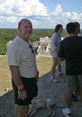 Chichen_CRW_5428.jpg