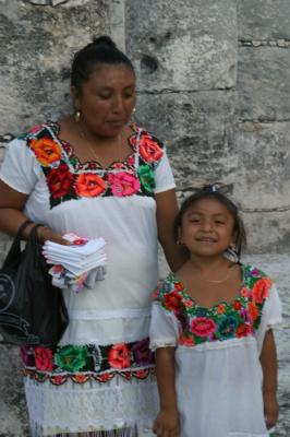 Chichen_CRW_5436.jpg