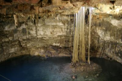 Chichen_CRW_5444.jpg