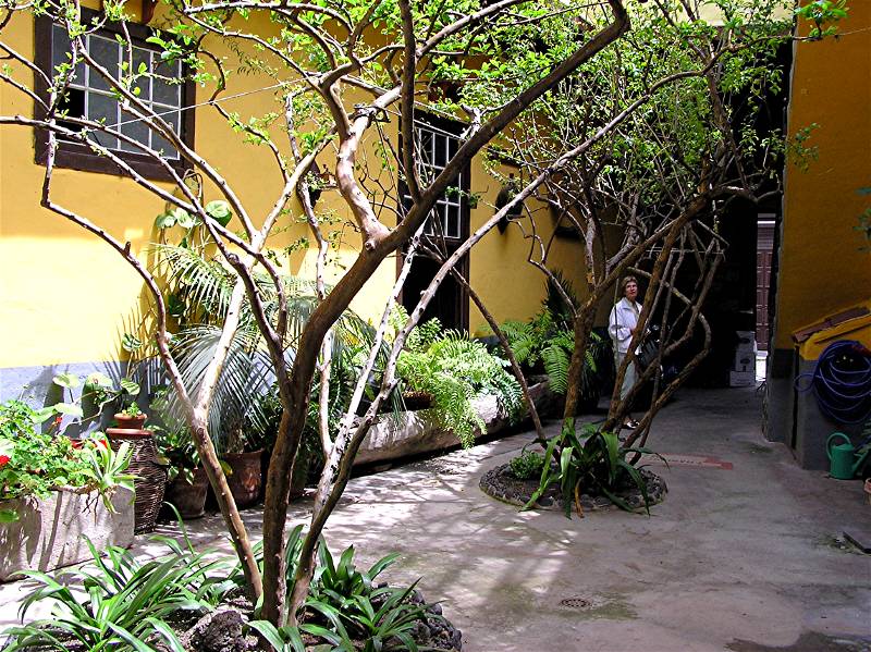 Patio.JPG
