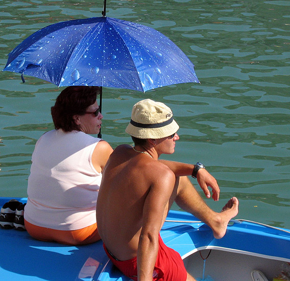 Regatta fans *