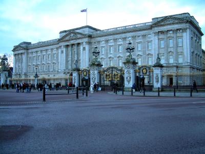 ......Bye Queenie!!!!!.................