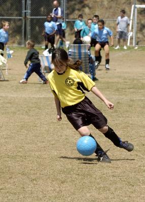 DiamondbacksSoccer041605_009.jpg